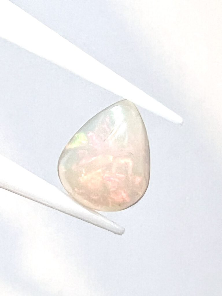 Weißer Opal, Tropfen